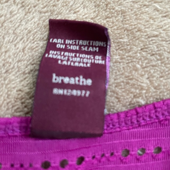 prAna Breathe Small magenta Racerback tank wide waistband - Picture 4 of 7